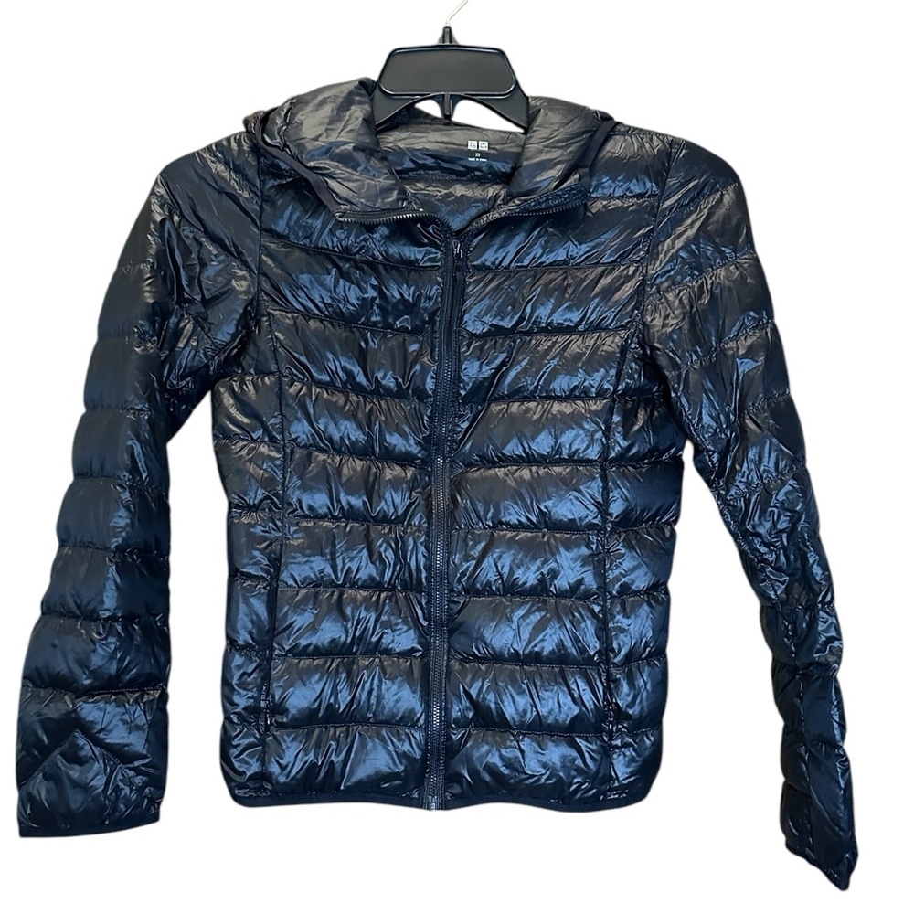 Uniqlo - Ultra‎ Light Down Jacket - size XS black with hood